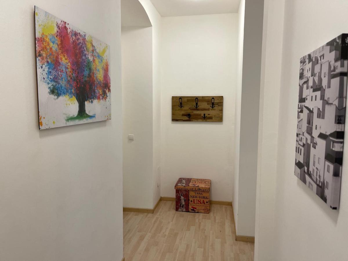 Gesamte Unterkunft Fuer 6 Personen Wina Bagian luar foto